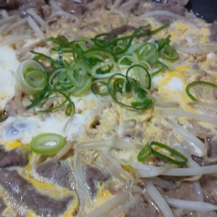 牛肉の卵とじ